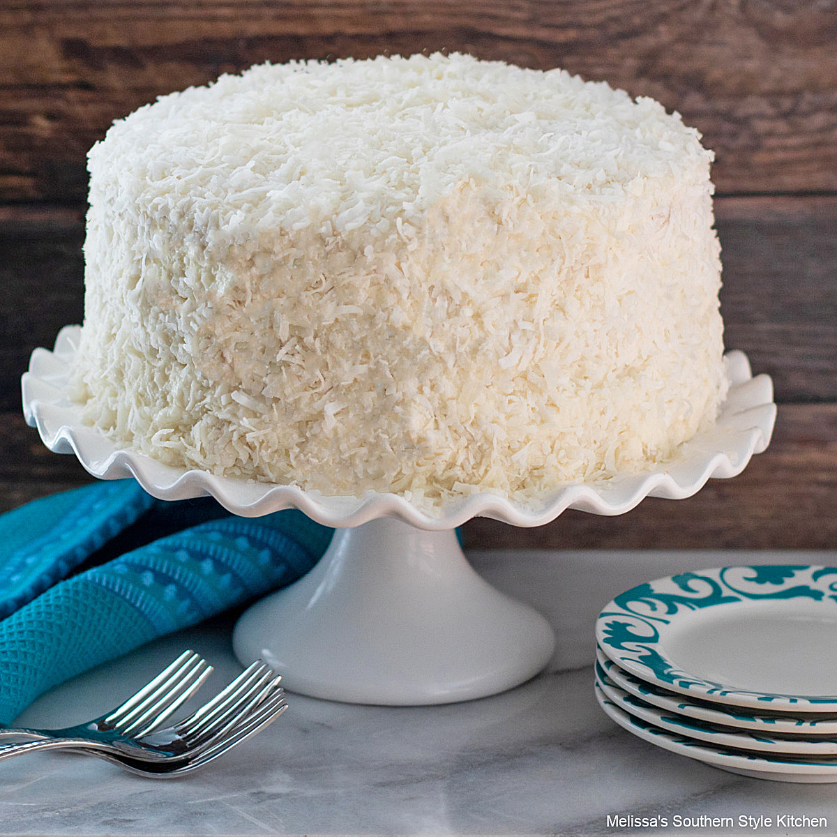 Mastering the Showstopping Coconut Layer Cake: Fluffy Perfection